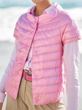 Herno
Iconico Greta Cap Sleeve Puffer Coat